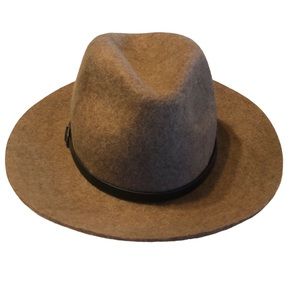 Target 100% Wool Tan Fedora Hat. Medium. NWOT